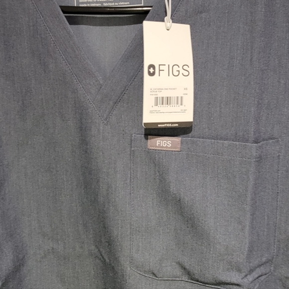 FIGS Catarina One-Pocket Scrub Top for Women – Slim Fit, Super Soft Stretch Medi - Picture 8 of 9